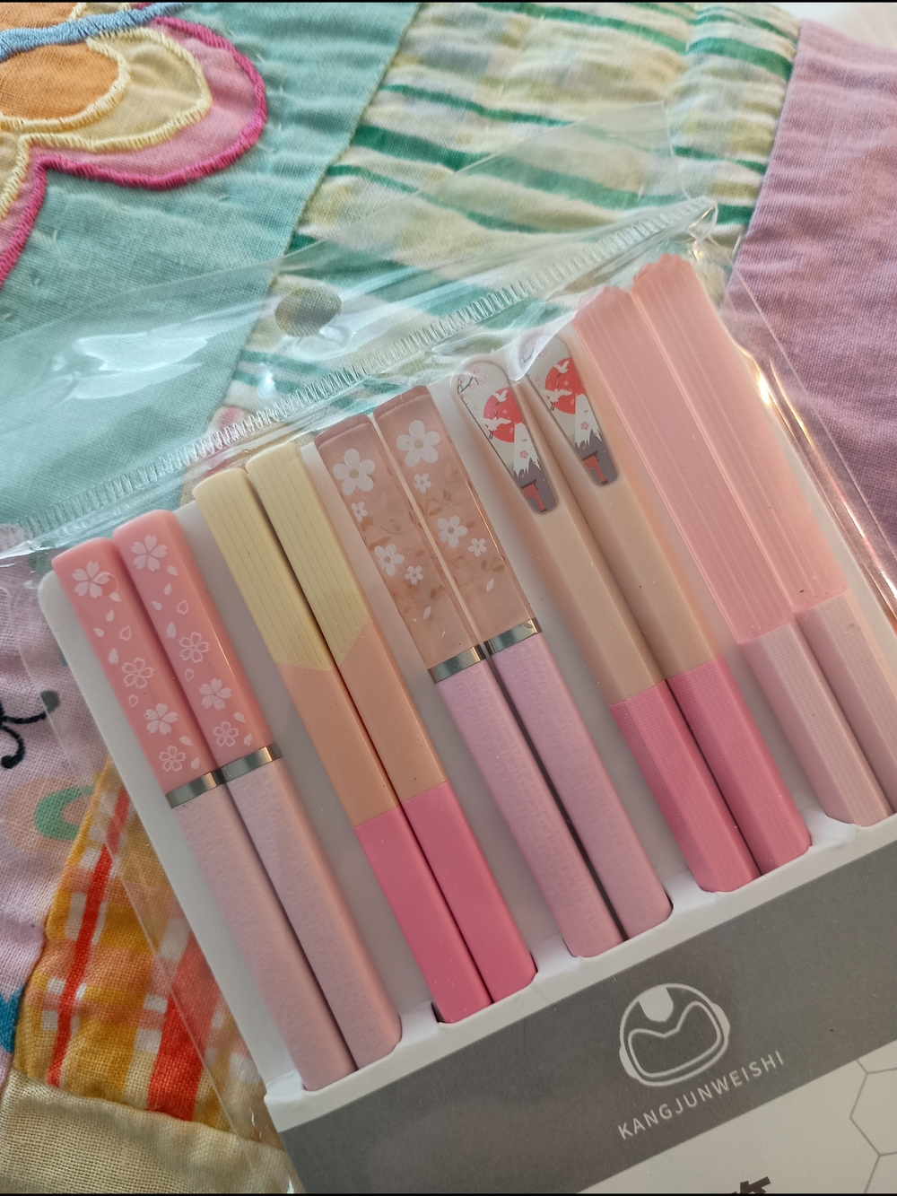 Reusable Chopsticks 5 Pair Premium Fiberglass Girl's Night Pink Gift Set FUN! - Picture 5 of 5